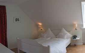 Beispiel großes Doppelzimmer mit Schlafsofa